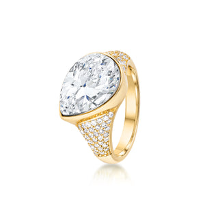 Pave Pear shaped ring- Yellow Gold
